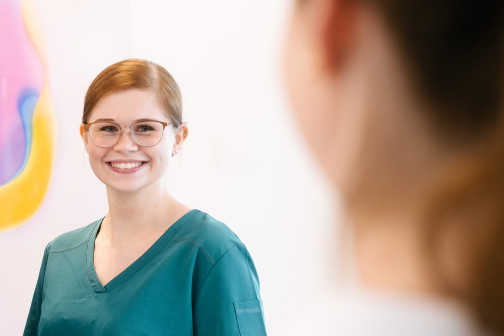 Zahnarzt-Wandsbek-Dr-Julia-Lenzner-karriere-wen-wir-suchen