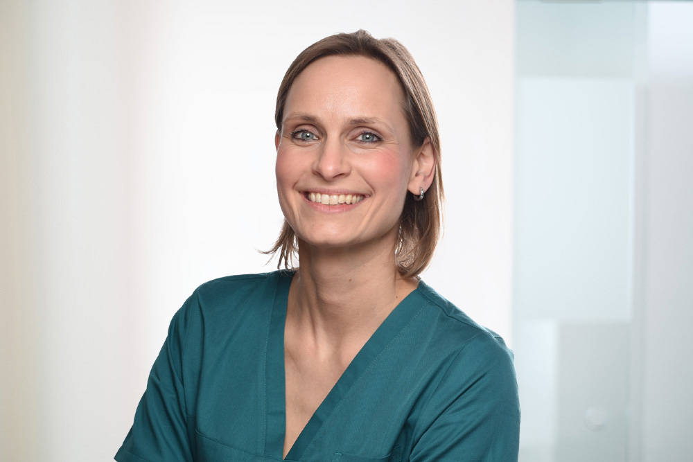 Zahnarzt-Wandsbek-Dr-Julia-Lenzner-Cessy-Wilcke